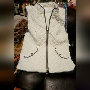 NWT Charter Club quilted vest